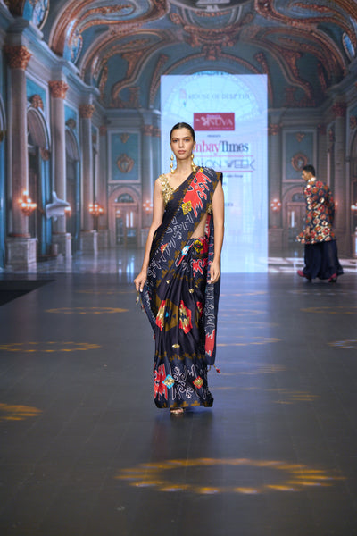 Bold Kilim Silk Saree Set