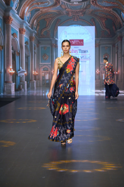 Bold Kilim Silk Saree Set