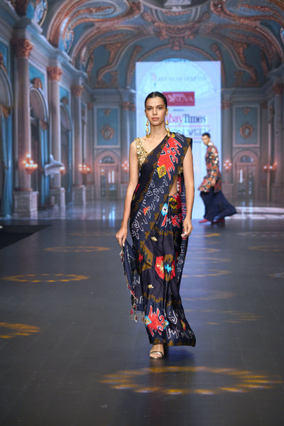 Bold Kilim Silk Saree Set