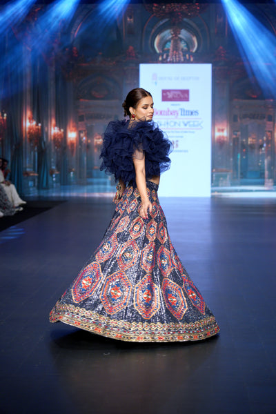 Hexagon Harmony Kilim Lehenga Set