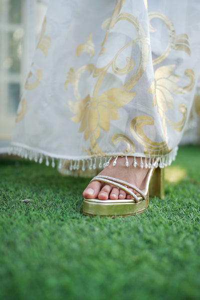 Floral Orchestra Foil Saree
