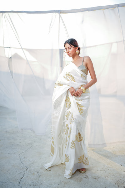 Chrysanthemum Floral Foil Saree