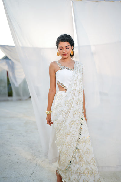 Ethereal Arc Mirror Foil Saree