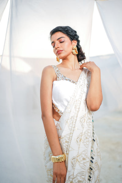 Ethereal Arc Mirror Foil Saree