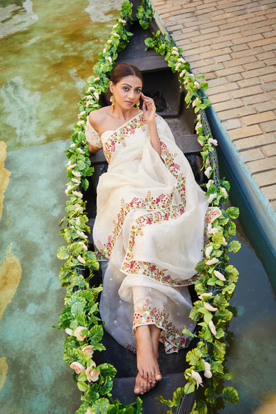 Goura Embroidered Saree