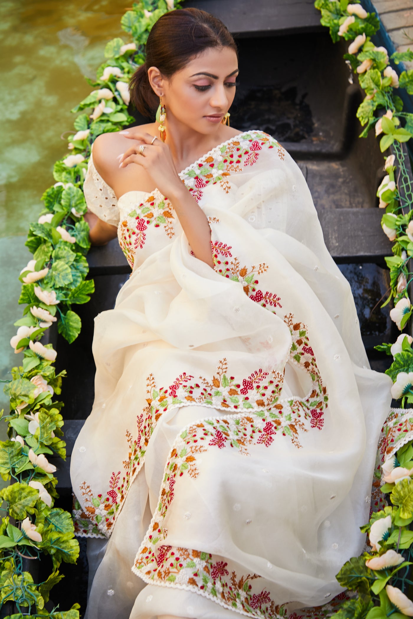Goura Embroidered Saree