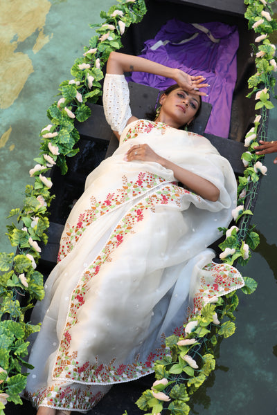 Goura Embroidered Saree
