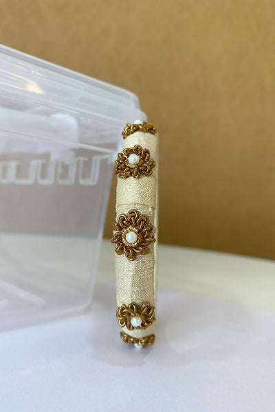 French Knot