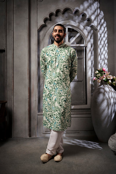 Green Abstract Printed Kurta