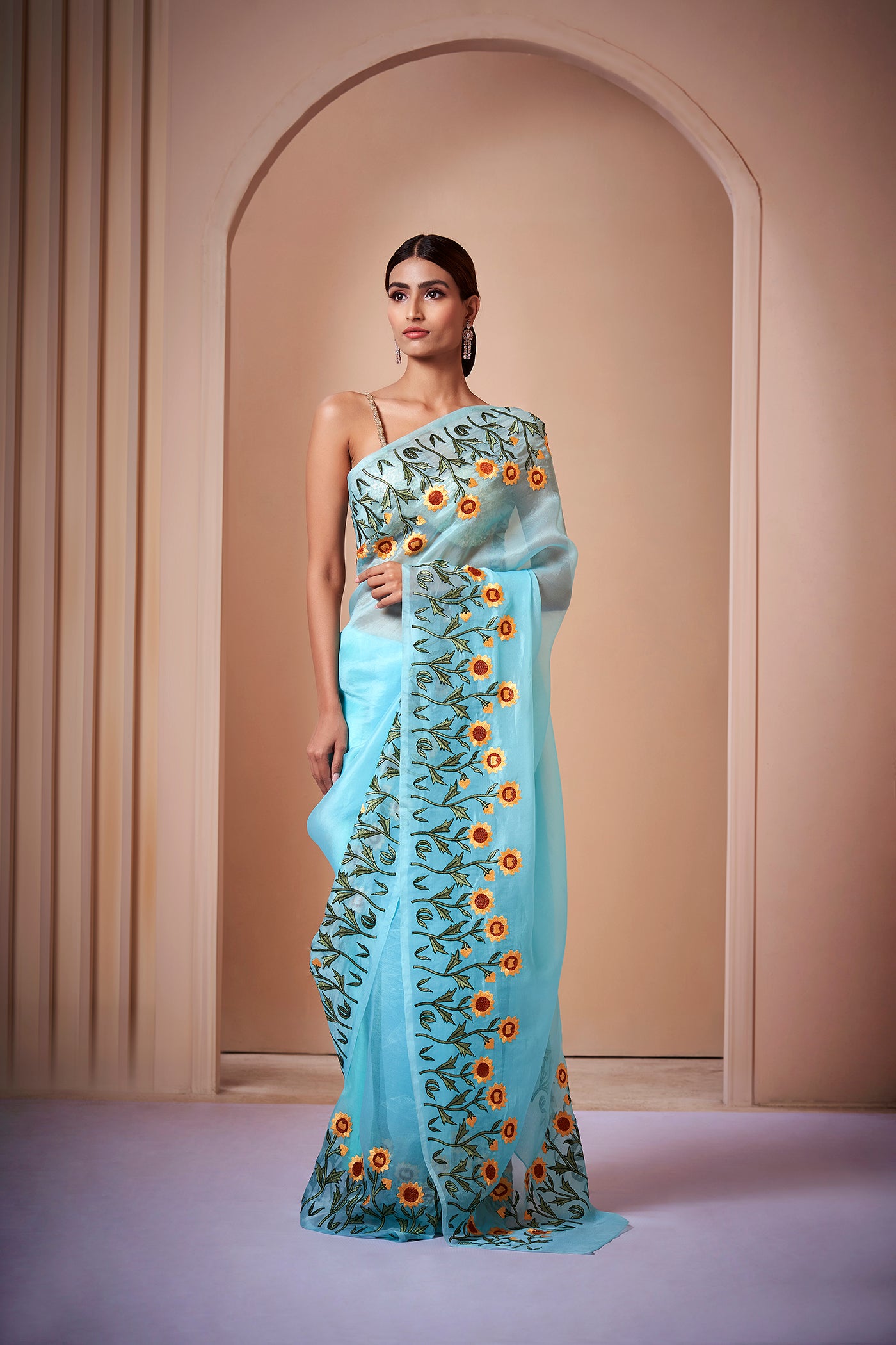 Zyana Embroidered Saree