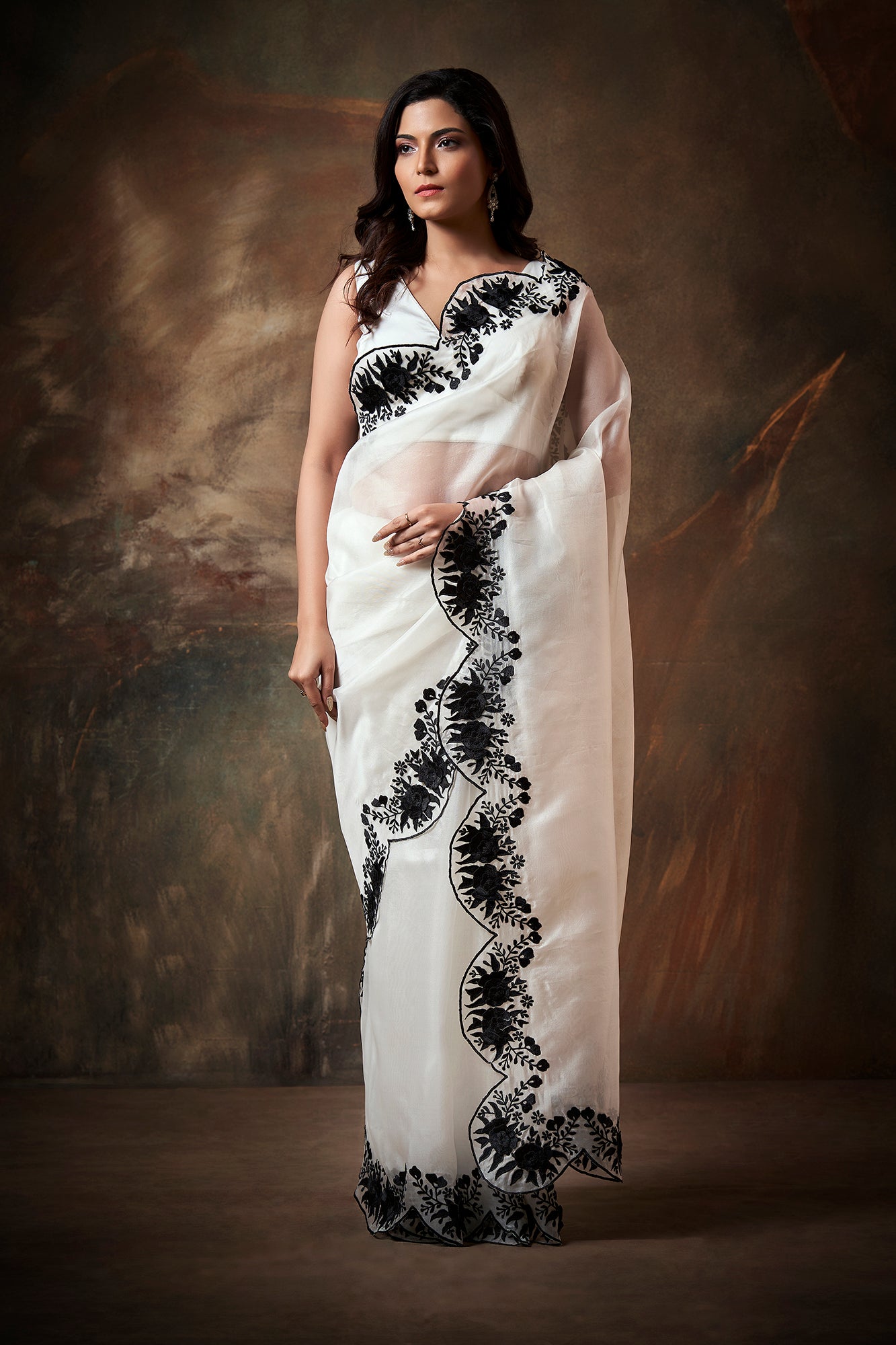 Divina Embroidered Saree