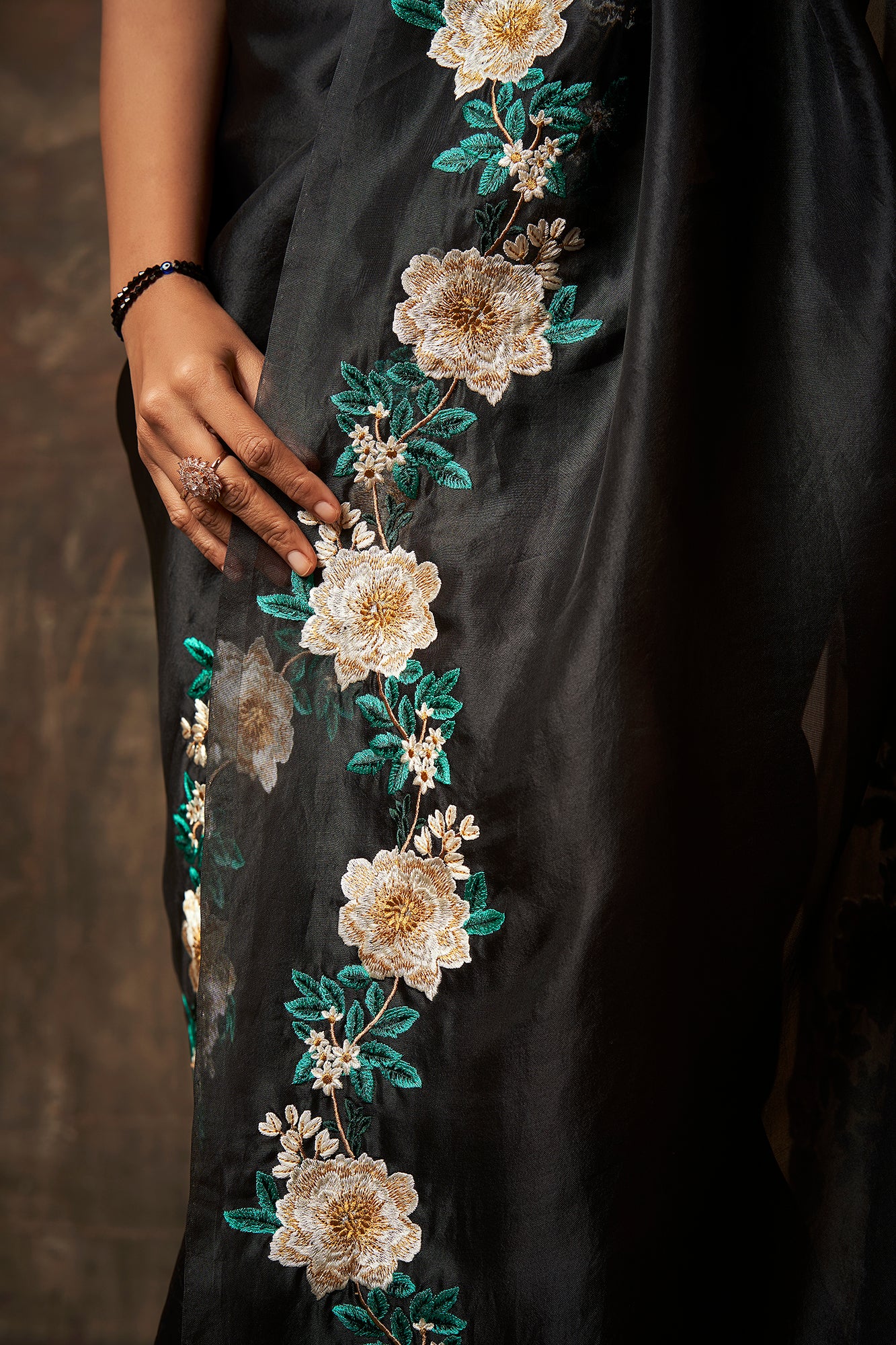 Lilya Embroidered Saree