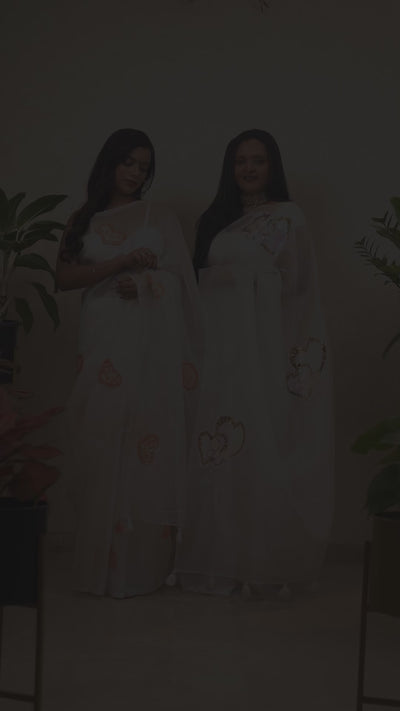 Golden Heartbeat Saree